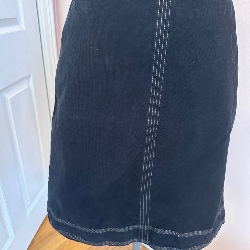 Classic Boden Corduroy Black Skirt
